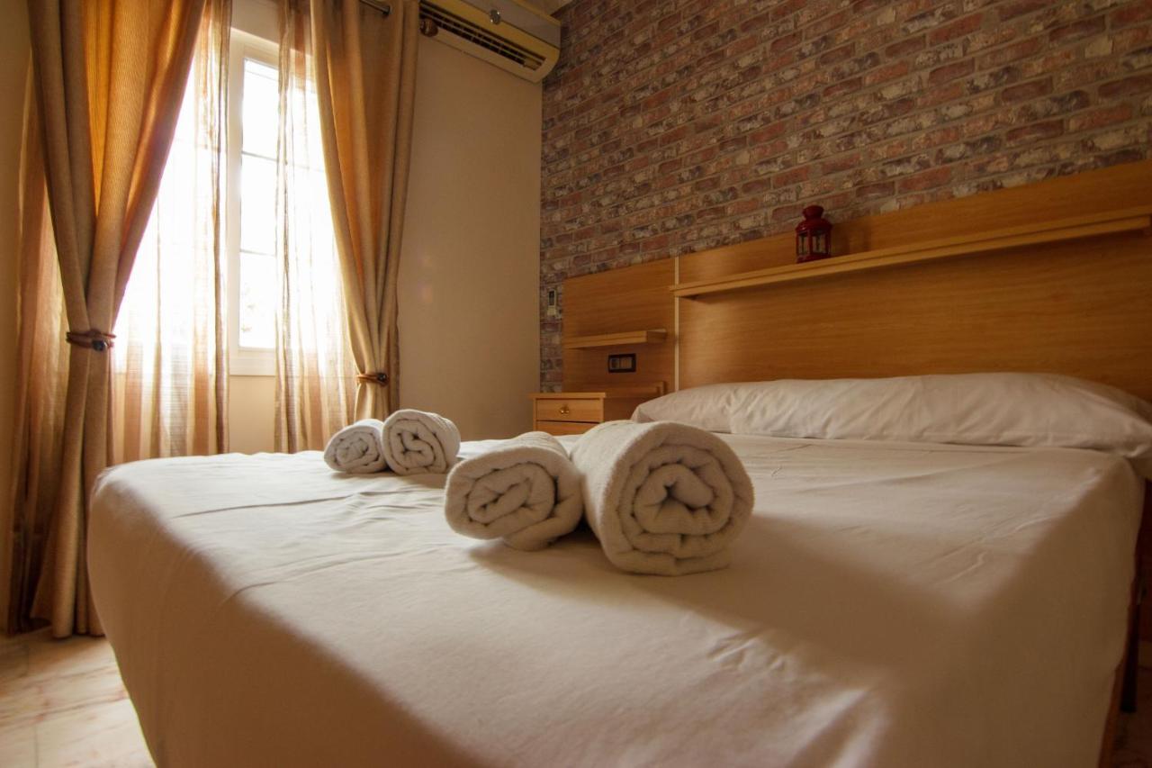 Rentalsevilla Centrico Apartamento Junto Al Guadalquivir Con Parking Coche Mediano Zewnętrze zdjęcie