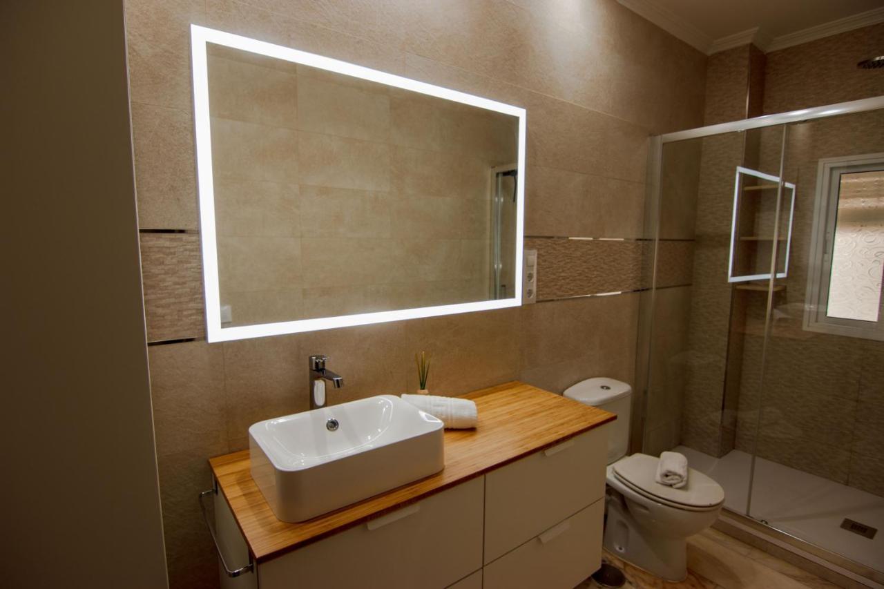 Rentalsevilla Centrico Apartamento Junto Al Guadalquivir Con Parking Coche Mediano Zewnętrze zdjęcie