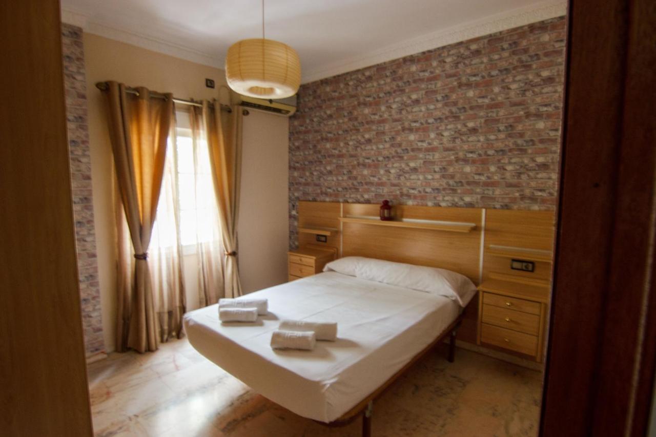 Rentalsevilla Centrico Apartamento Junto Al Guadalquivir Con Parking Coche Mediano Zewnętrze zdjęcie